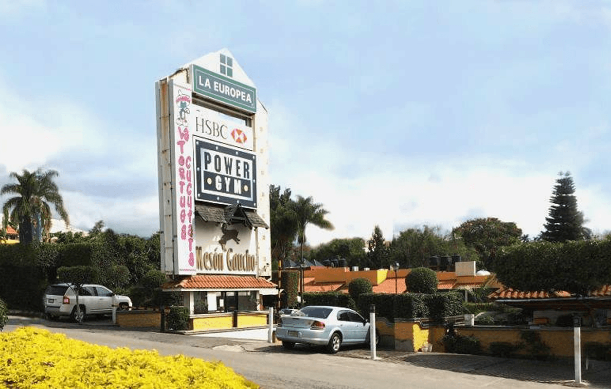 Portales Plaza Shopping Center (Portales, NM)